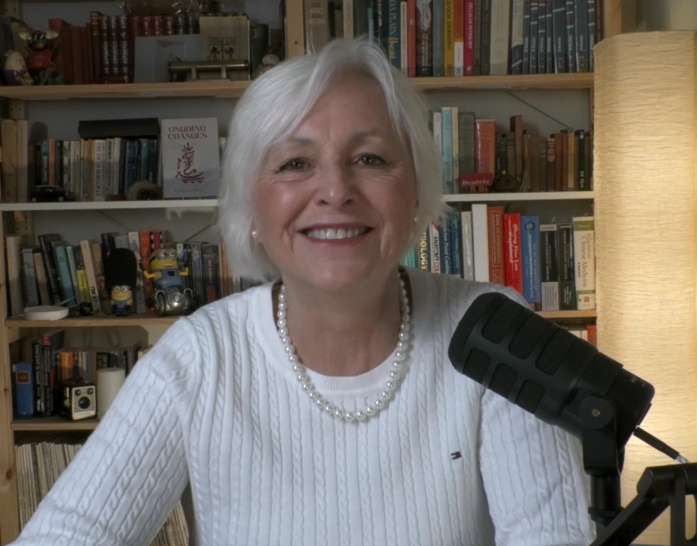 Beatriz Martini, Director & Founder